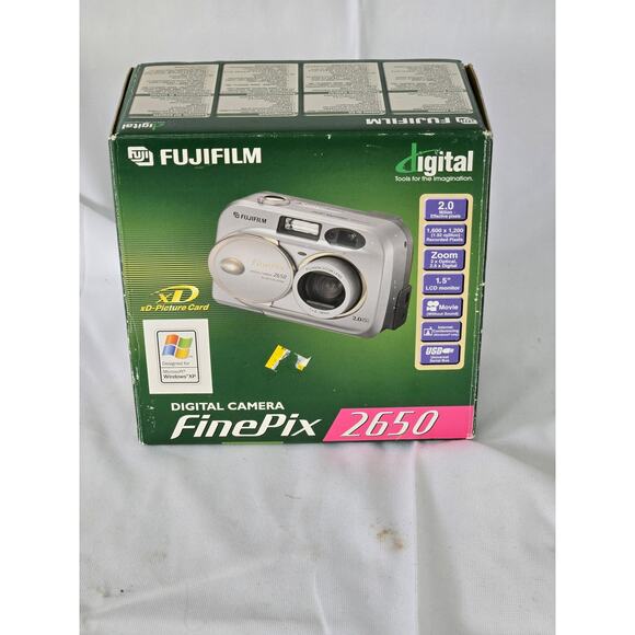 Fujifilm FinePix 2650 Digital Camera 2.0MP Silver 64 MB Card Original Box Works! - Picture 1 of 11